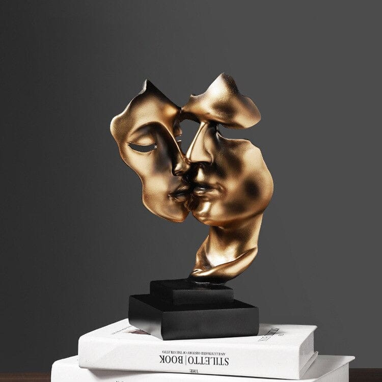 Affectionate Love Sculpture